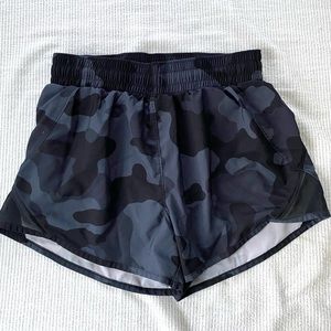 All in motion camo running shorts